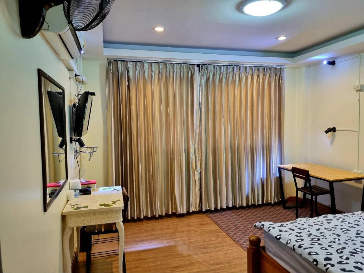 T2B Hostel Чиангмай Экстерьер фото