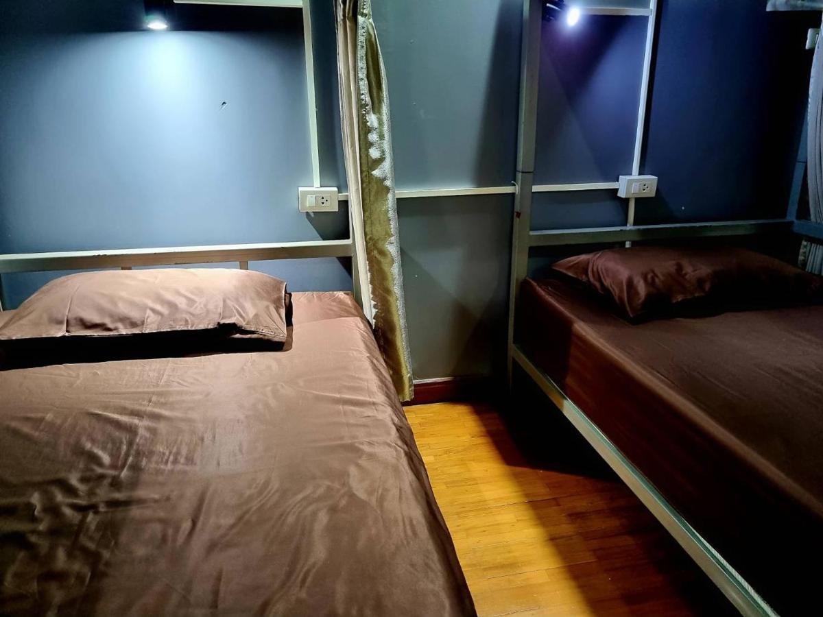 T2B Hostel Чиангмай Экстерьер фото